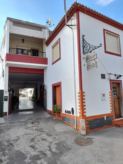 Adega Hostel Cem Cantos da Serra