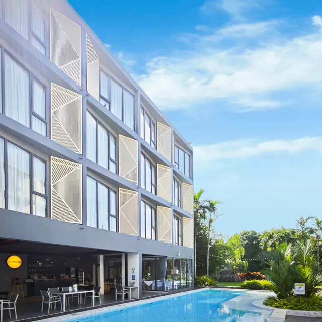 Canalis Suvarnabhumi Airport Hotel