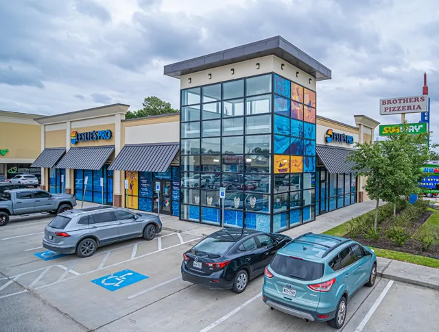 Garden Oaks Shopping Center