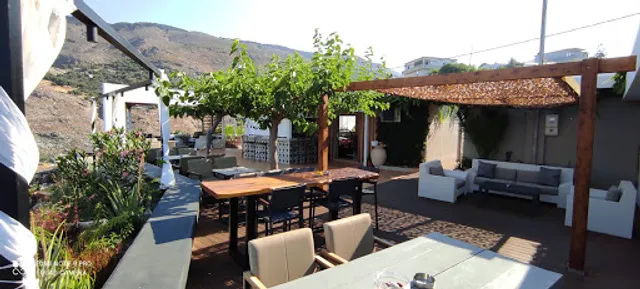 ΘΕΑ - Snack Bar & Cafe