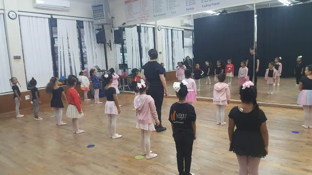 Nieves Latin Dance Studio