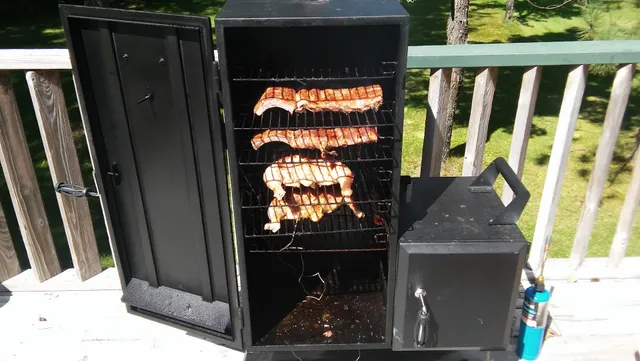 Musky Jacks Bar & Grill