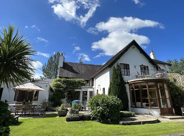 Mickle Trafford Manor