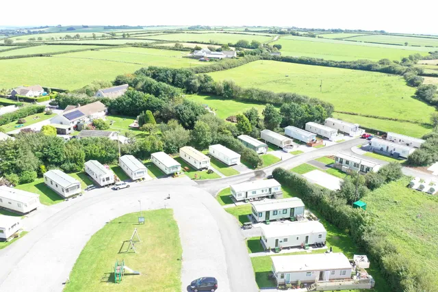 Red Roses retreat - Barkers Leisure