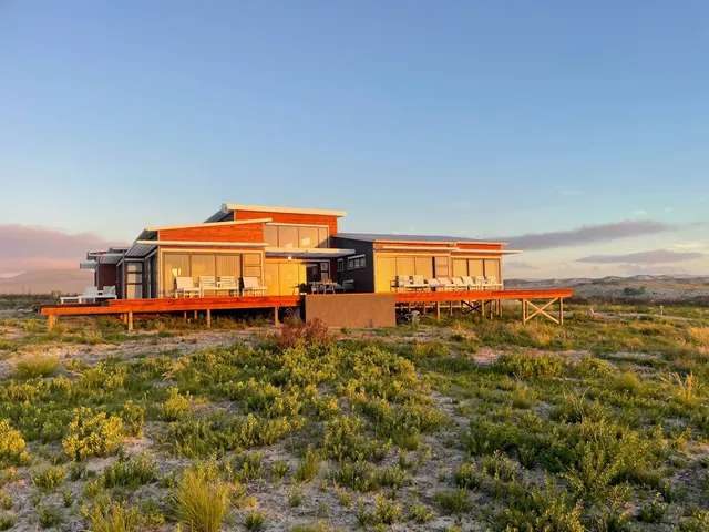 Walkerbay Dunes Lodge