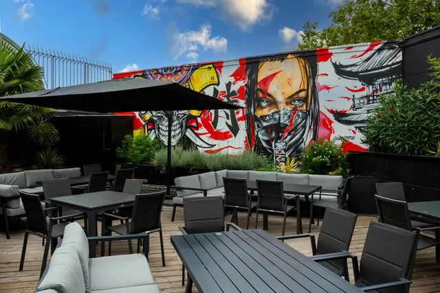 Akirah Lounge rooftop