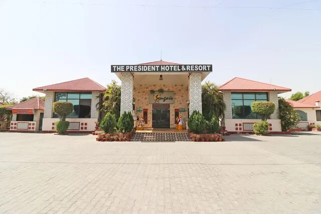 OYO The President Hotel Rania