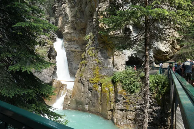 Johnston Canyon, Lower Falls