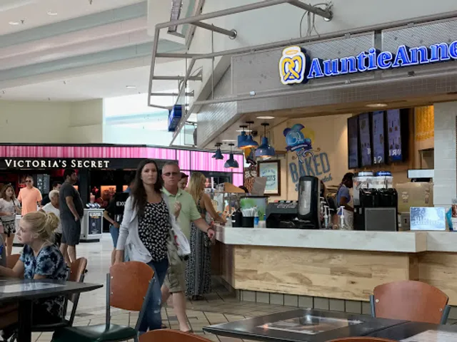 Auntie Anne's
