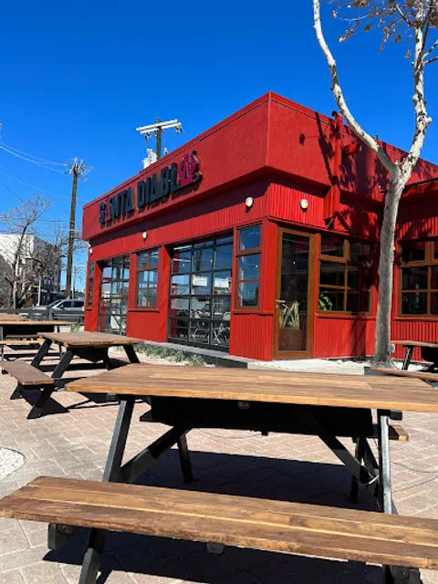 SALSITA drinks & tacos