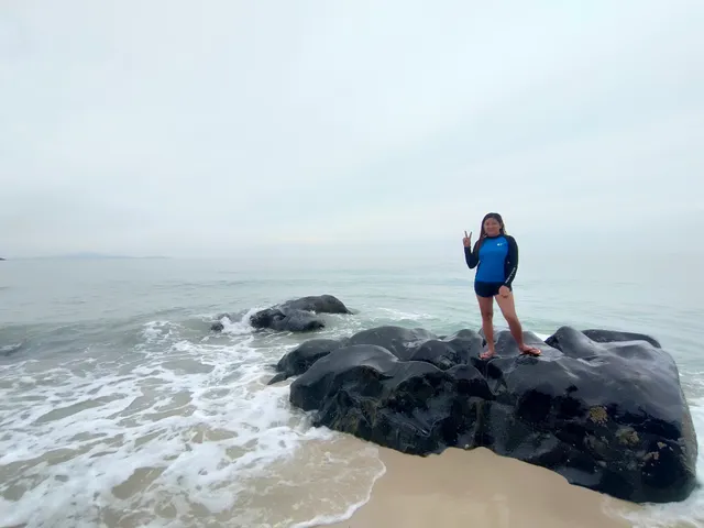 Dinadiawan Rock Formation White Beach