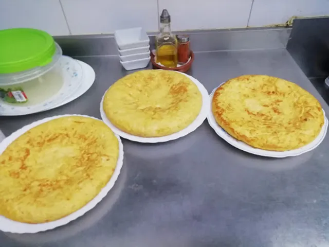 Cervecería Jamón Y Pan Cafe