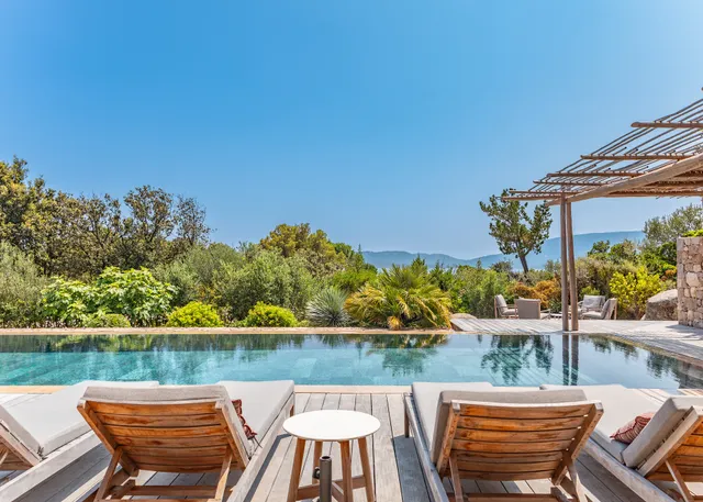 Casa Corsa | Homes & Villas