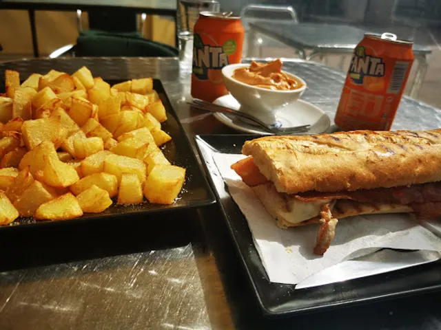 Bar Why Not Juan y Ana