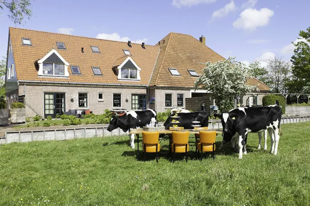 Camping `t Bullekroffie Groepsaccommodatie, B&B, Vakantiehuisjes, Vergader locatie en Mini Camping