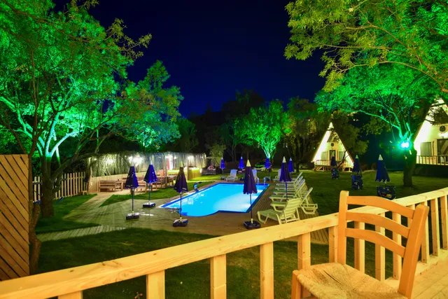 BADEM AĞACI BUNGALOWS