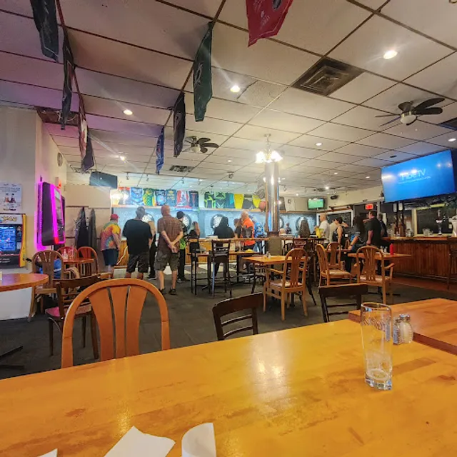 Lunergans Pub & Eatery