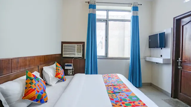 FabHotel Hexa Ghaziabad