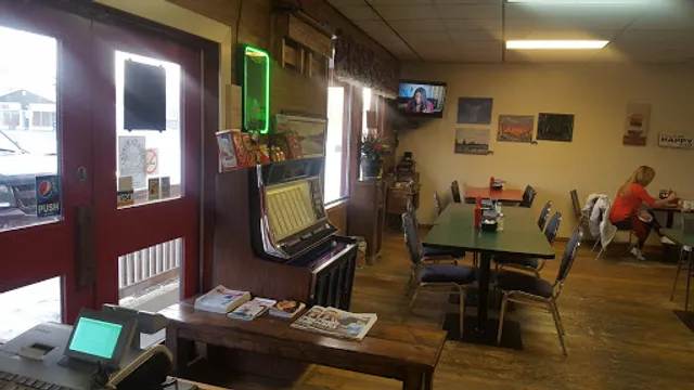 Mamas' In The Kitchen