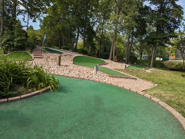 Sundae Sundae Golf Golf