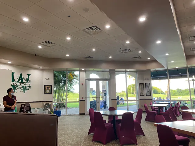 Winston's On The Green