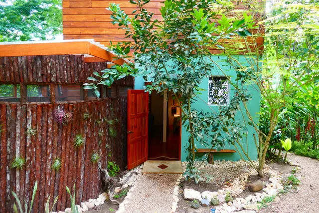 Alma Del Rio Eco-Comfort Vacation rentals