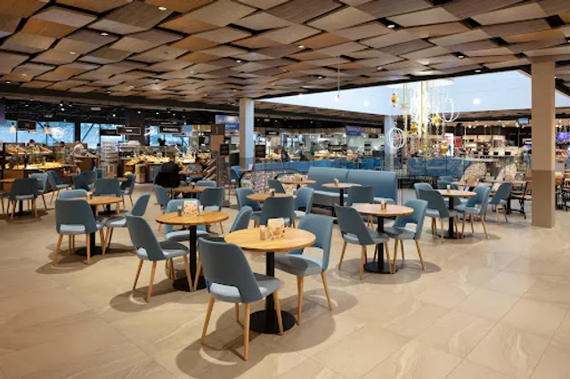 Manora Restaurant Sierre