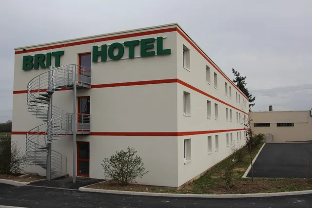 Brit Hotel Montargis