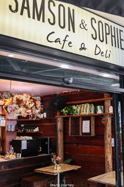 Samson & Sophie Cafe