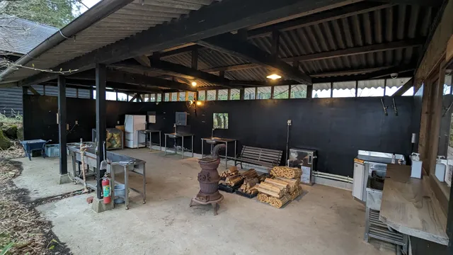 Yoshiharagonbeemura Camping Ground