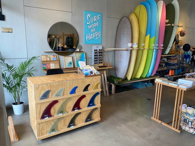 Traveler Surf Club & Coastal Outpost