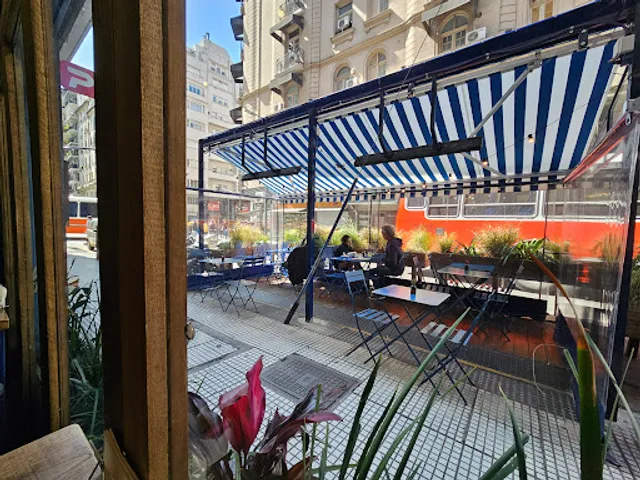 ANDIAMO • Pizza y Café