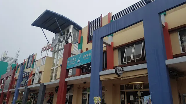 Herbivore Vegetarian and Vegan Eatery - Food Plaza PIK