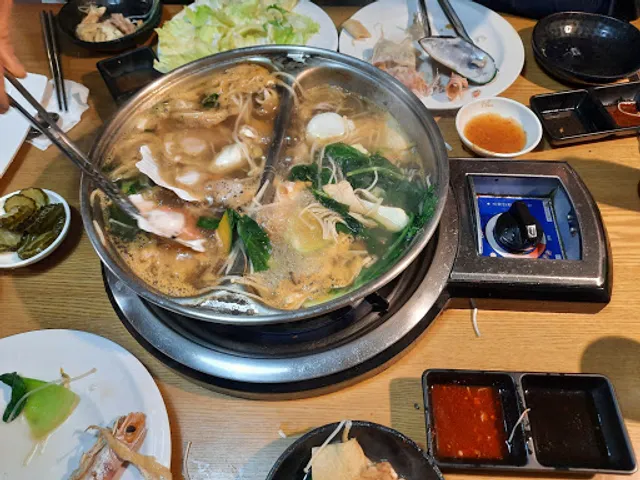 폴인샤브