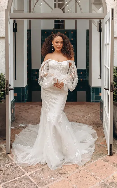 Amira's Fashion Couture - Alteration & Bridal Boutique