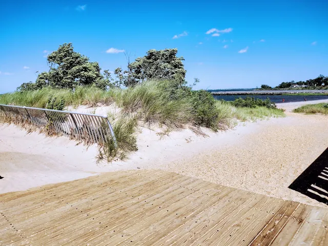 Old Bridge Waterfront Park