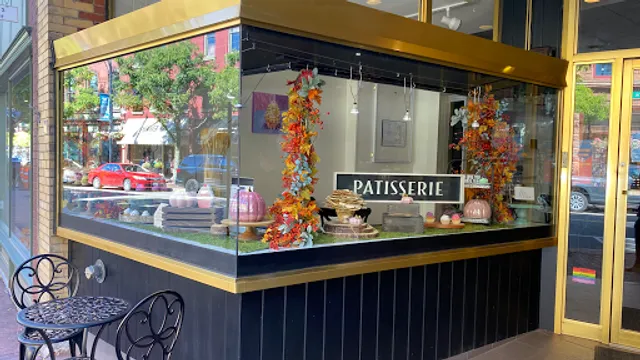 Laurabelle's Cupcakery