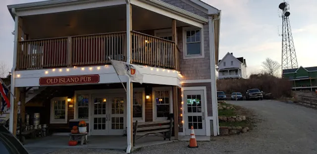 Old Island Pub