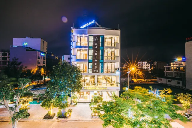 Maldives Hotel & Restaurant