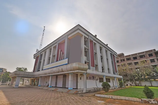 Utkarsh Hotel, Silvassa