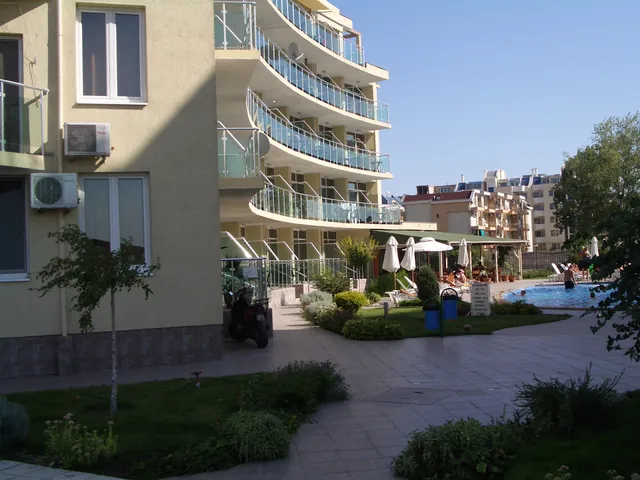 Sunny Holiday Apartments