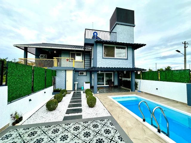 Niranthara - Sunshine Villa