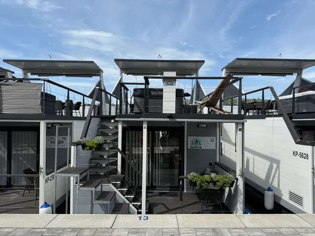 Floating Sea House Marina Portorose Lux