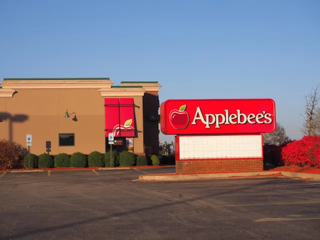 Applebee's Grill + Bar