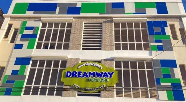 Dreamway House Bed & Breakfast