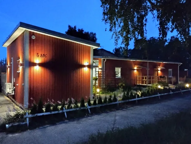 Bålsta Studio houses AB