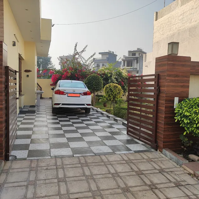 Bansal Holiday Home BHH