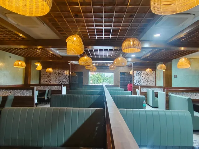 Hotel Chettinadu Virundhu ECR