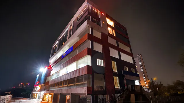 FabHotel Airport Stay Inn