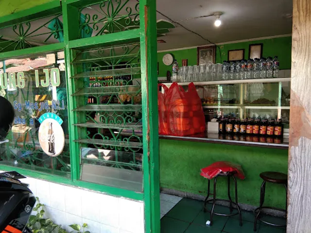 Warung Ijo Menur Pumpungan